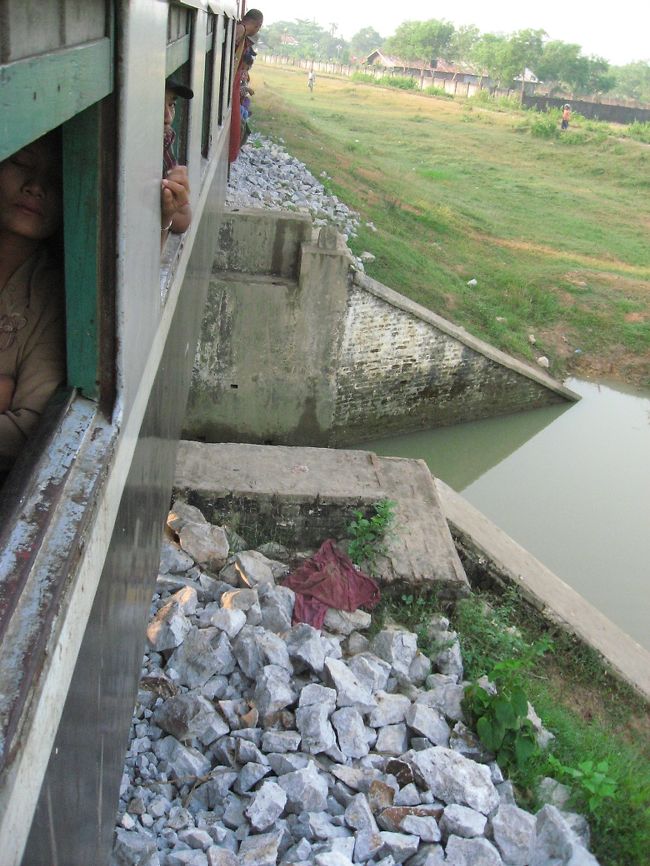 路盤は例のごとし。