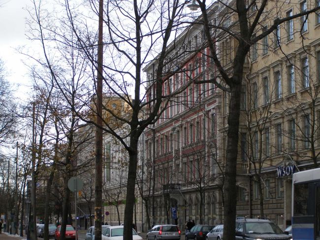 ブレバルディ通りの町並み。<br />このままアンナ通りを歩いてみましょう！