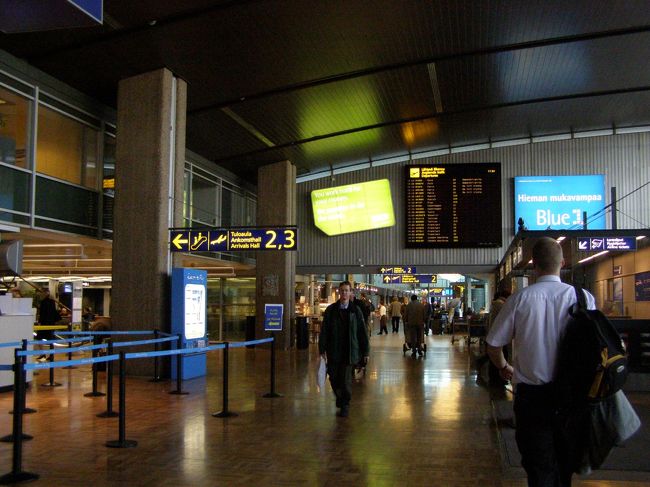 3番ホールでした。<br />手続きはSASのカウンターで