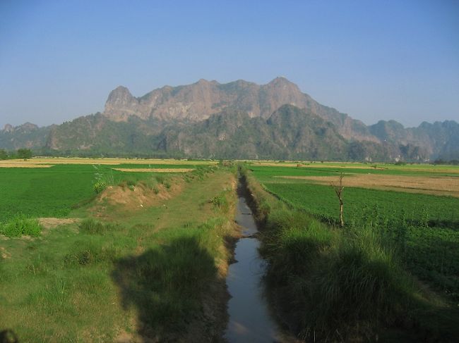 やっぱりZwegabin。そして水路。<br />