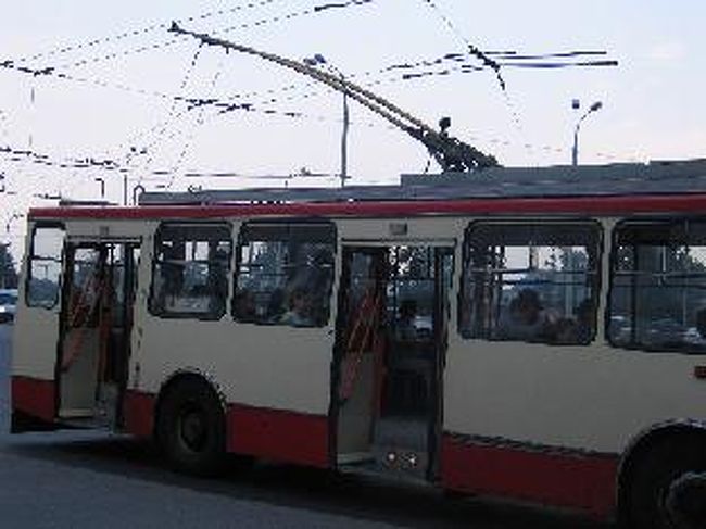 トロリーﾊﾞｽ。<br />便利な乗り物。乗り換えも簡単！