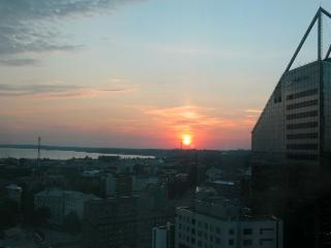 ﾎﾃﾙからの眺め<br />海が見えると思うのですが、ここから、ヘルシンキ行きの船が出ます。