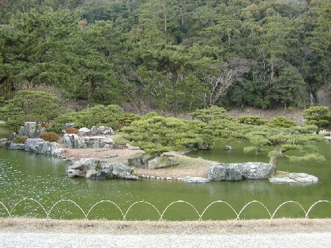 高松市栗林公園の庭園