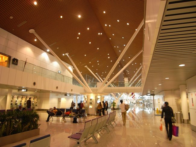 マレーシア航空で成田へ帰国です。<br />あっという間のペナンでの夏休みは終わりました。