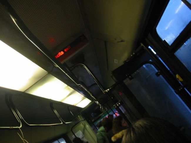 ピサでのバスの中