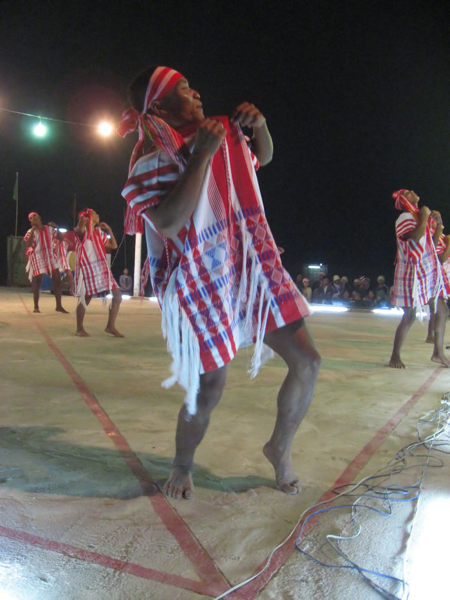 カレンの誇りと喜びが、リズムに乗って響いてくる。