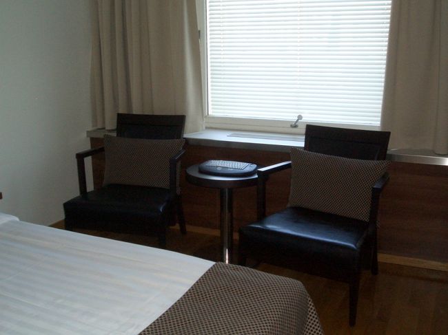 キーボードあり。<br />TVでネットができたよう。<br />（利用せず）