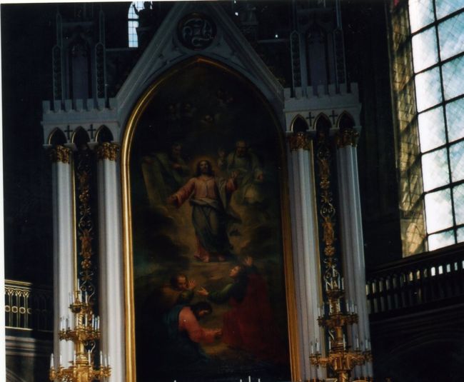 中を見学した後、シベリウス博物館へ。Finlandiaがかかっていたが、大好きなTapiolaをかけてもらった。