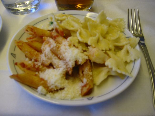 機内食(夕食)<br />前菜