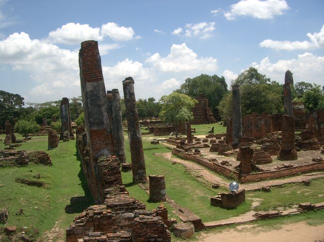 またもや上からの景色。３つの塔以外にも見所たくさんです。やっぱり遺跡はすごいわー。