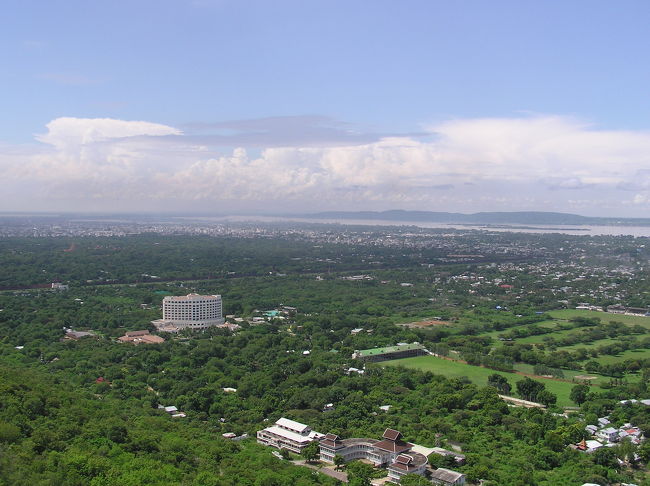 マンダレーヒルからの風景です。