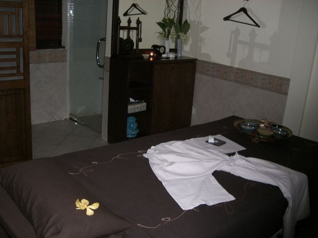 トリートメントルーム♪<br /><br />実は２年前もこのエステに来てるんだけど、<br /><br />変わってなくてよかった★