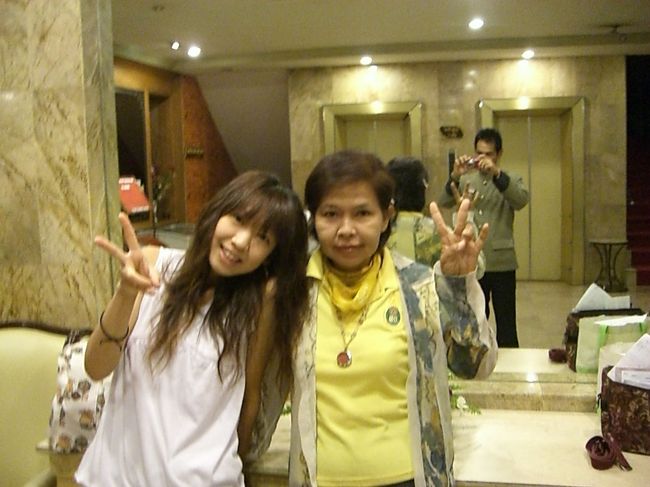 １日目と最終日だけお世話になったガイドさん。<br /><br />