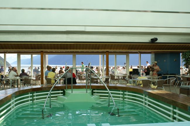 この後、ホワイトパスとユーコン鉄道のオプションに参加します。１２時40分出発なので早めに昼食を済ませます。