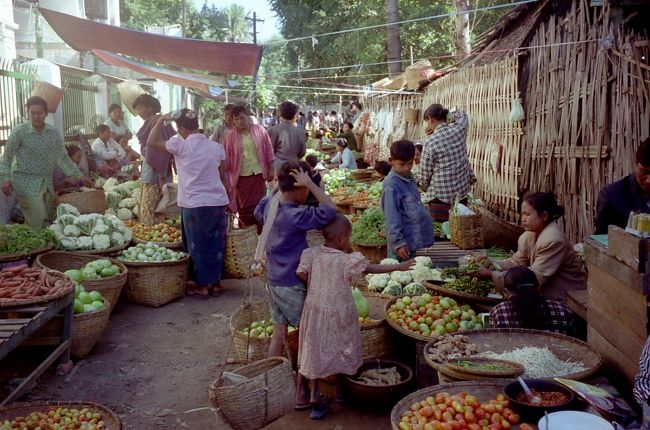 ニャウンウーMarket　