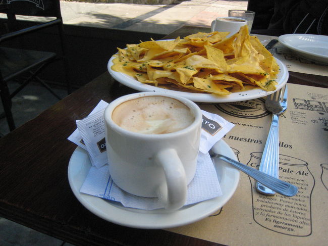 カフェラテと、タコス