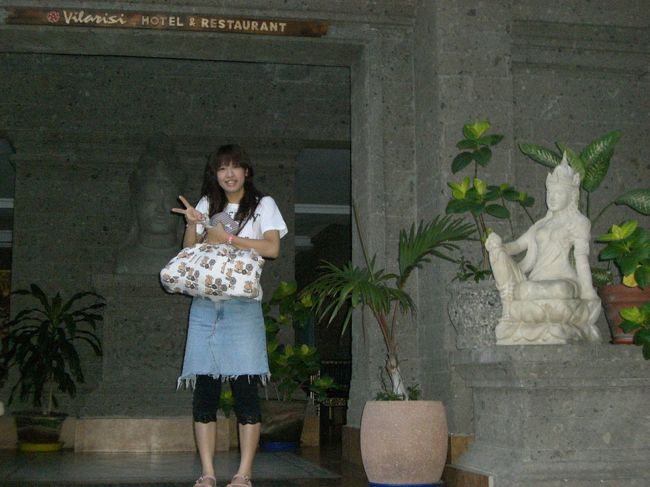 ホテルの入り口で撮った♪♪