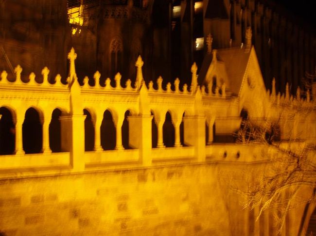 漁夫の砦の回廊部です。