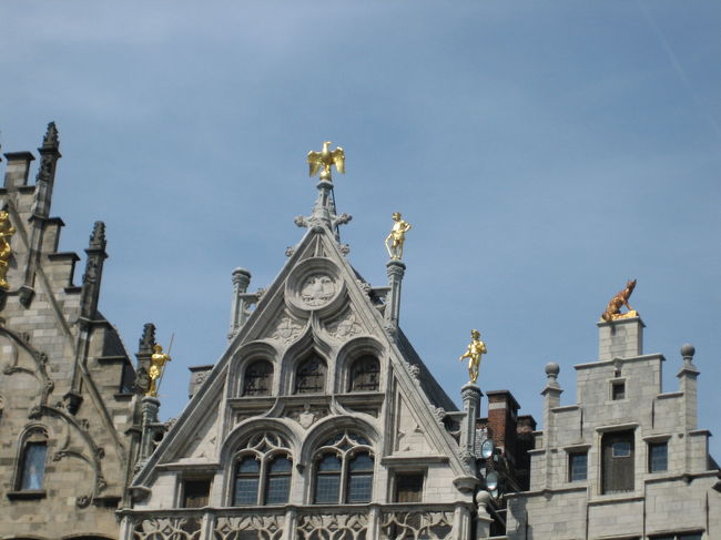 「意匠」が施されている