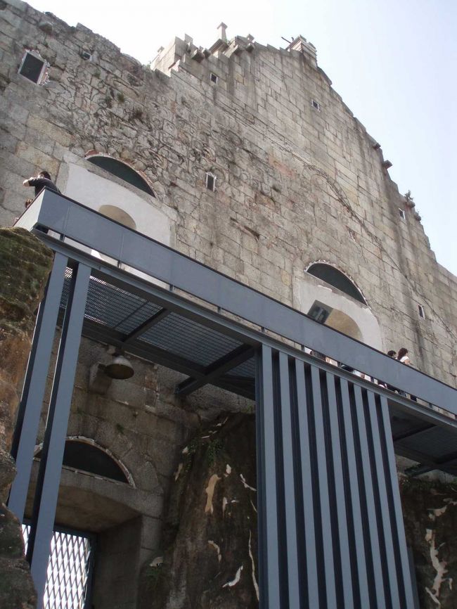 裏。<br />なんとも。。。