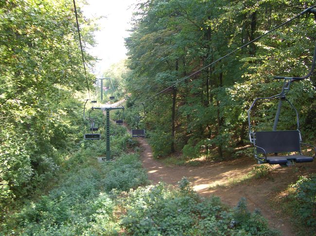 それにしてもあまり人が乗っていません。まあ貸切りっぽくていいですけど♪