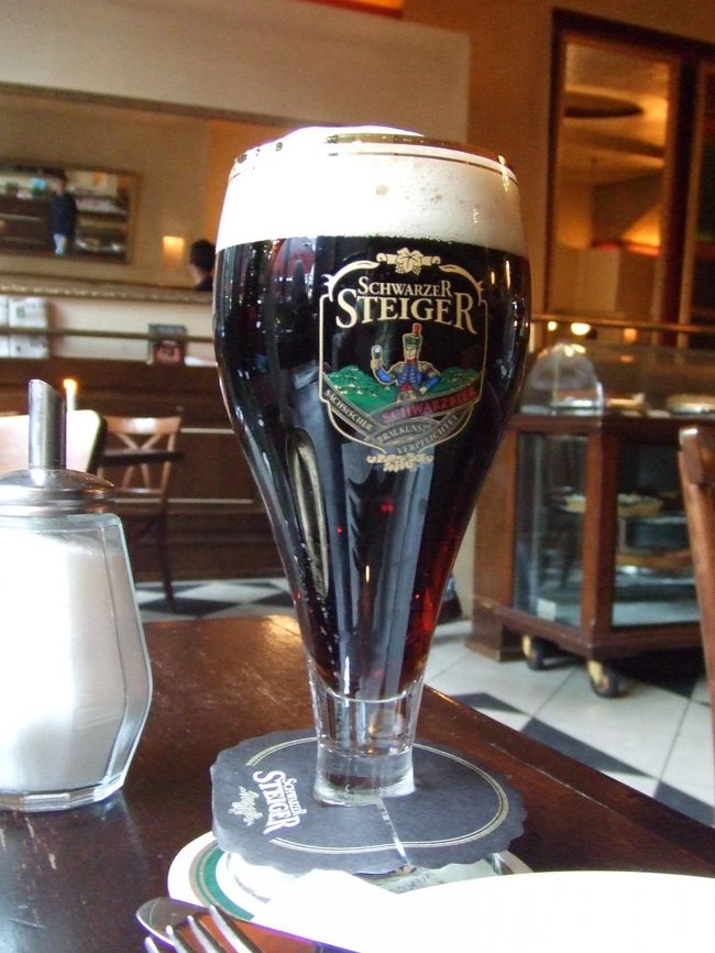 とりあえずビール。