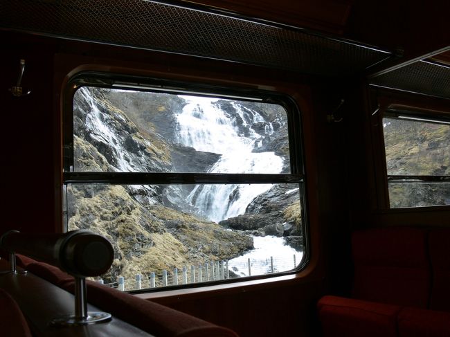 さぁ、発車します。