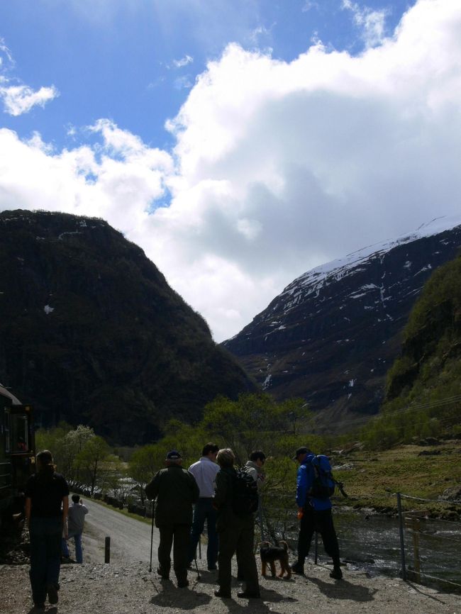 みんなとても気持ちよさそうです。<br />まぁこの景色で気分よくならない人もいませんね。