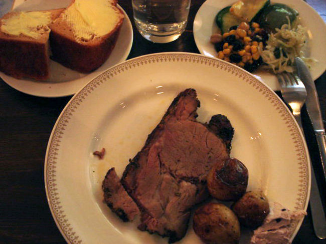 またバイキング。肉が柔らかくて美味しかったー。