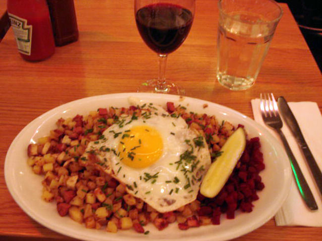 プティ・パンナというスウェーデンの料理だそうです。美味しかった。