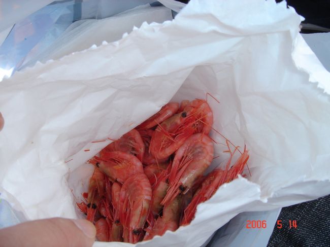 えびの塩茹で。絶品です。<br />(この時期は卵付き！)