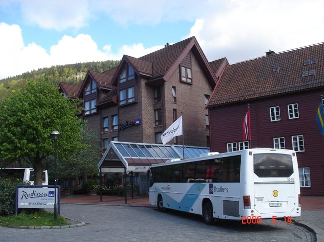 お世話になったラディソンSASロイヤルホテル。<br />空港バスはここから出ます。