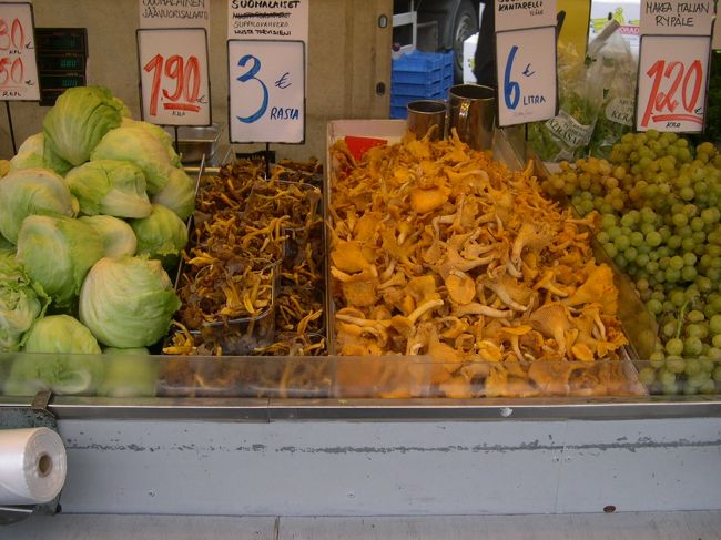 りんご、ぶどう、きのこ