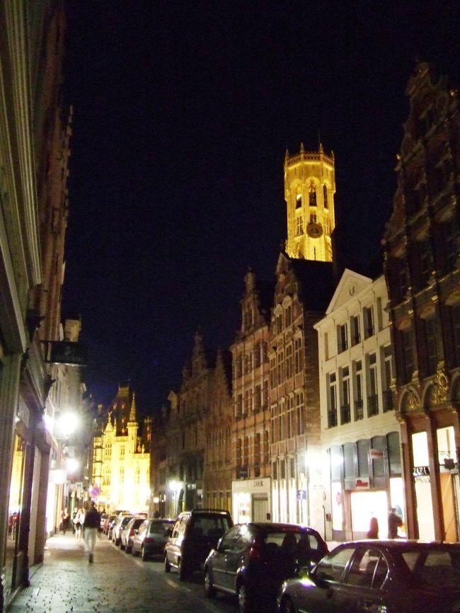 夜はまた違った雰囲気で。