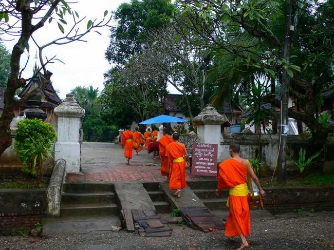 そして、寺へ戻っていく。