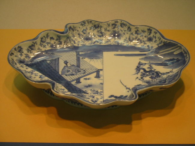 楕円型 変形皿 2枚 染付 牡丹 唐草 花文 草文 銘 角福 楕円型 変形皿 2枚 染付 牡丹 唐草 花文 草文 銘 角