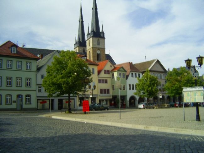 Ｓａａｌｆｅｌｄという町、ドイツの田舎町。たぶん昔は東ドイツ？