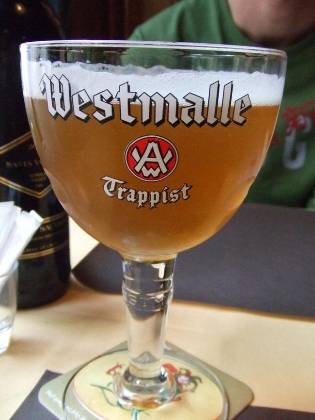 バーをはしごして、あちこちで飲むのが楽しい。<br />つーか飲み過ぎ。