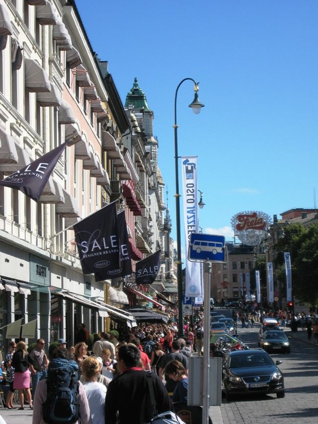  この時点で、14：00前。どうするか迷ったが、日本で仕事をしている同僚が期待しているというムンク作品の写真を撮りにムンク美術館へ足を運ぶことにした。<br /><br />ムンク美術館へは、地下鉄を利用する。22NOK。あとで、地下鉄もオスロパスで利用できると知るが、このときは知らずに切符を購入してしまった。迂闊だった。