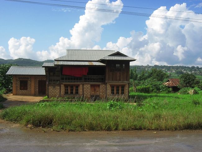 帰り道、道中にて