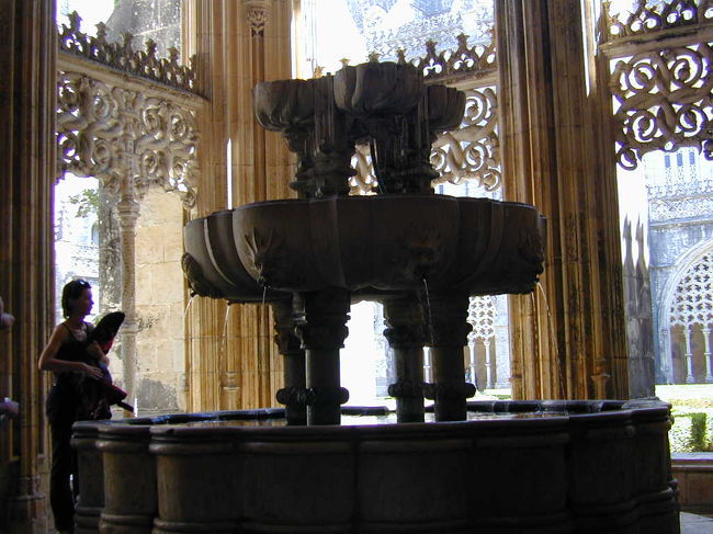 修道院の昔の水場です。