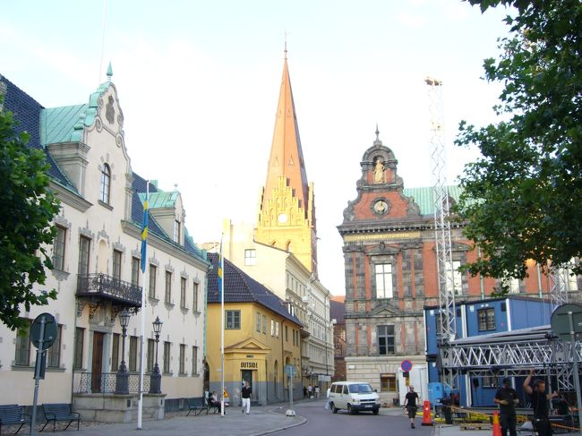 マルメの街並です。<br />デンマークとは違い、<br />かわいらしいというよりは、<br />重厚な建物の多い街でした。<br />