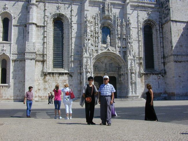 ジェロニモス修道院正面です。