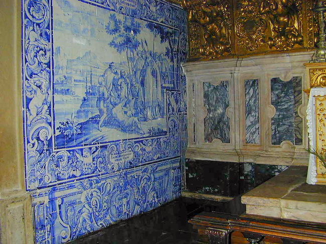 サンフランシスコ教会のアズレージョです。