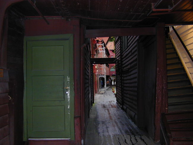 ブリッゲンの内部です。