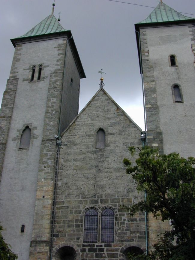 聖マリア教会です。