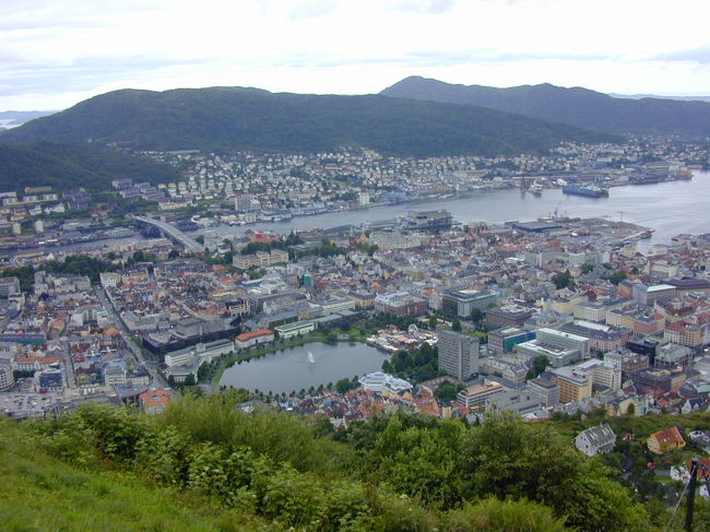 フロイエン山からベルゲン。