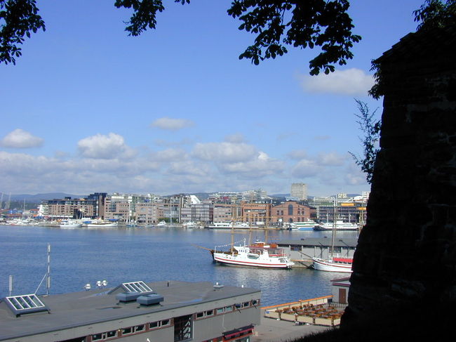 アーケシュフーズ城址からオスロ市の眺望です。