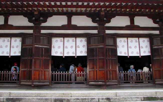 　　講堂<br /><br />鎌倉時代の阿弥陀如来坐像安置<br /><br />　内部撮影禁止