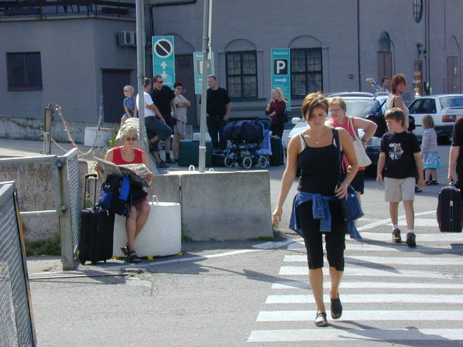 オスロ港の女性です。